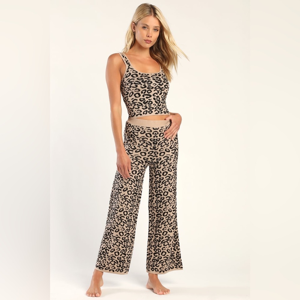 Lulus Wild About Snuggles Tan Leopard Print Set - size M